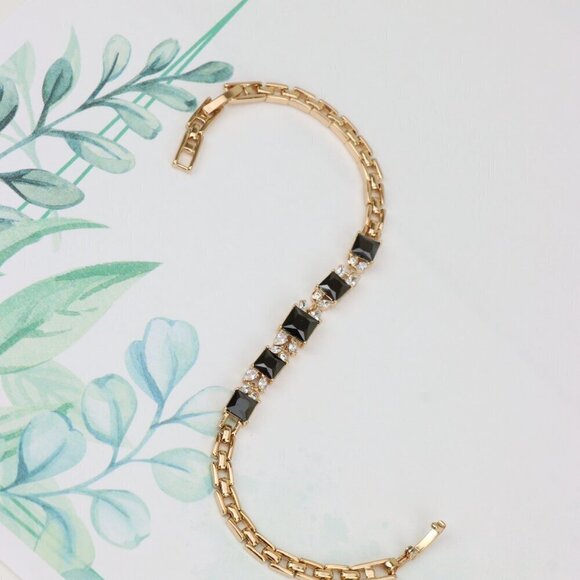 Elegant Rose Gold Bracelet with Black Square Stones and Sparkling CZ, XPBL0708 - Picture 3 of 12